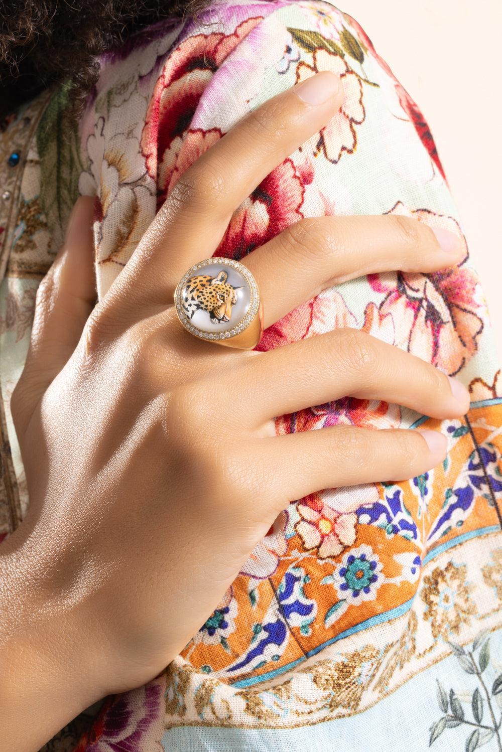 Pearl Diamond Leopard Signet Ring - Image 3
