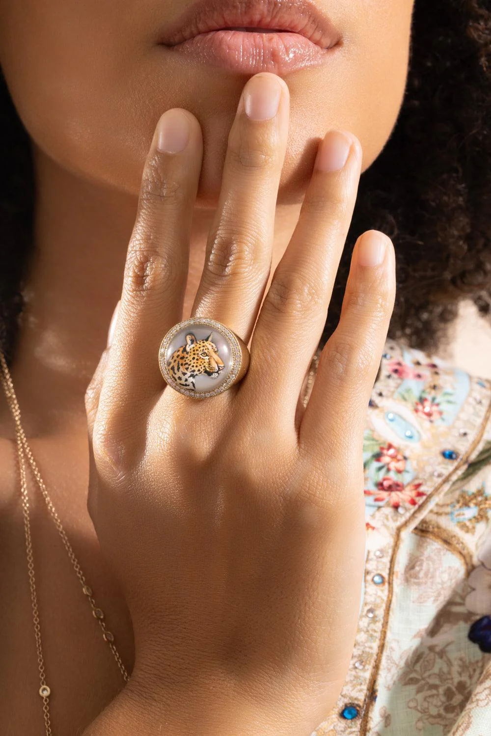 Pearl Diamond Leopard Signet Ring - Image 4