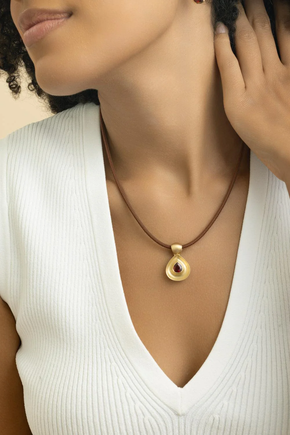 Spessartite Garnet Gong Pendant - Image 2