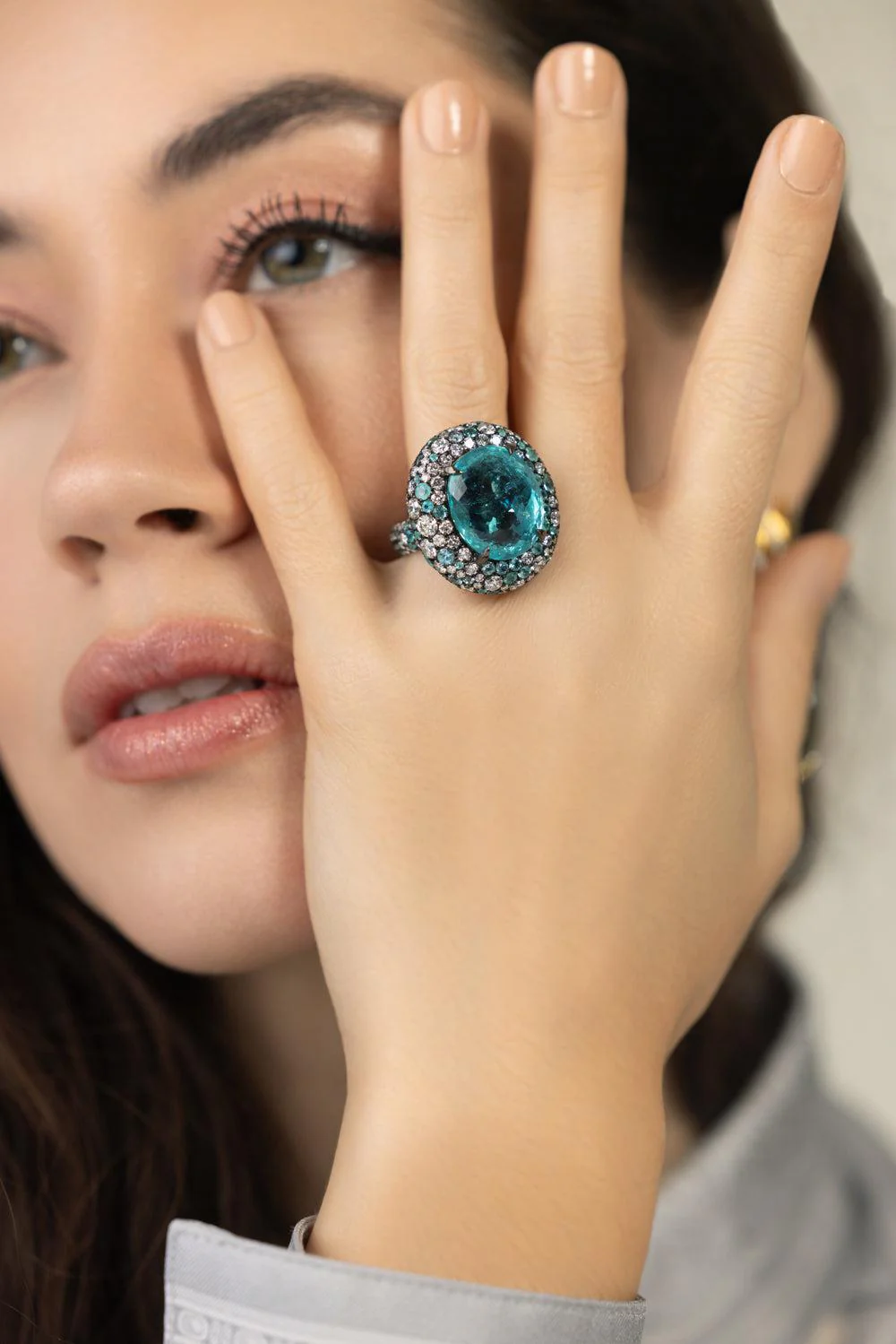 Neon Paraiba Diamond Ring - Image 2
