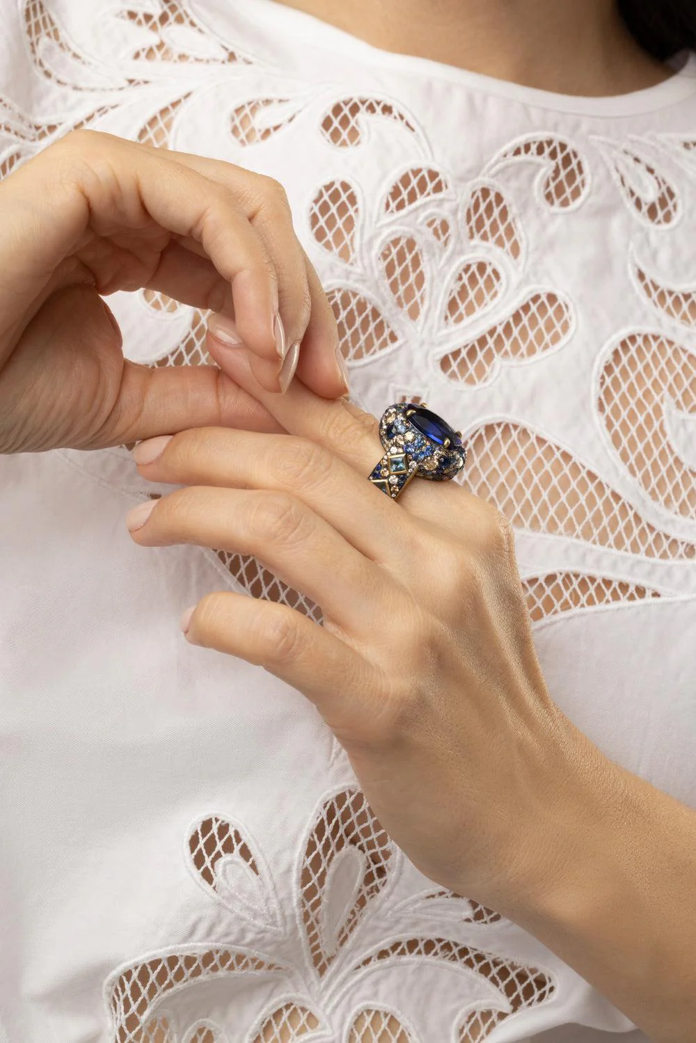 Tanzanite Sapphire Diamond Ring - Image 4