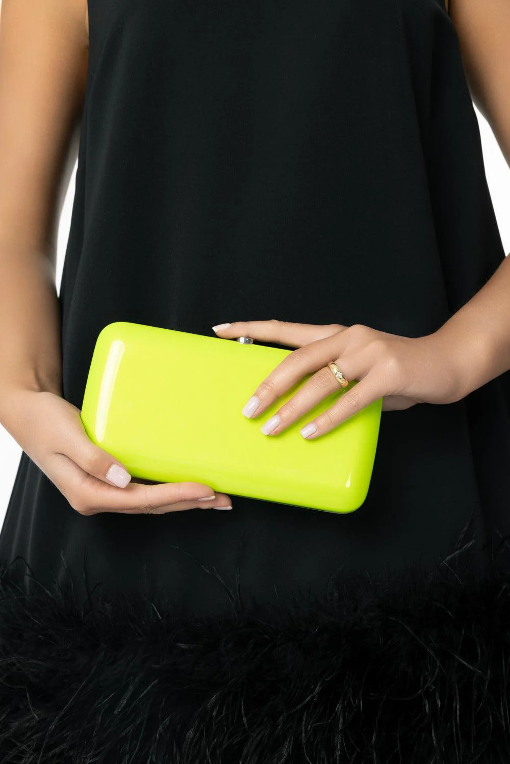 FINLEY CLUTCH - ELECTRIC SUBLIME - Image 2