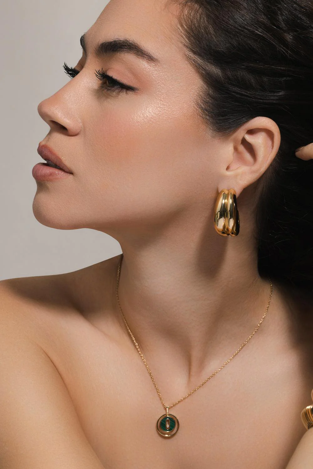 Chavez Micro Huggie Earrings - Image 3