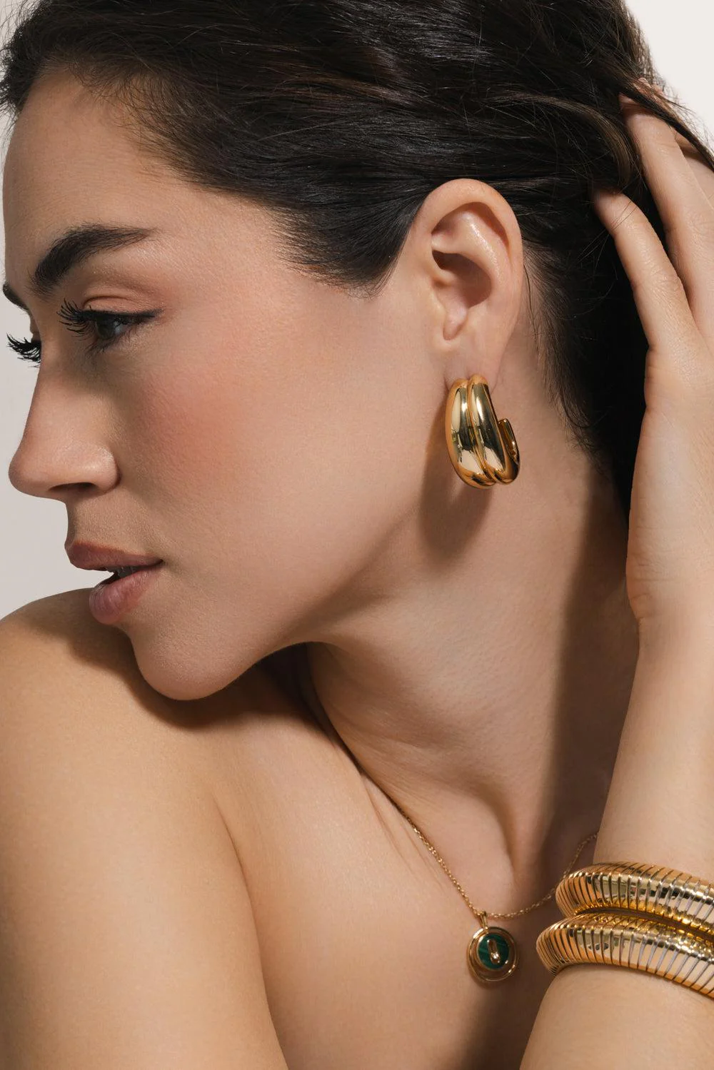 Chavez Micro Huggie Earrings - Image 4