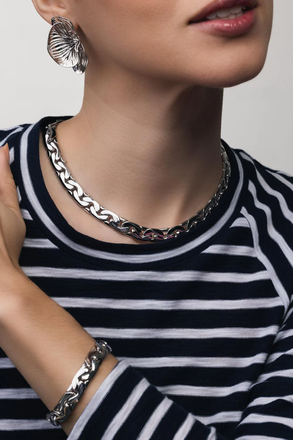 Tribeca Chain Necklace - White - Image 4