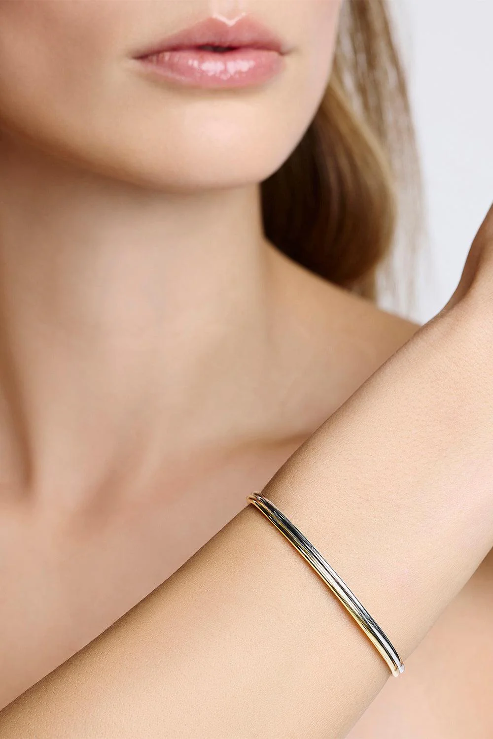 Two-Tone Thread Cuff Bracelet - Image 2