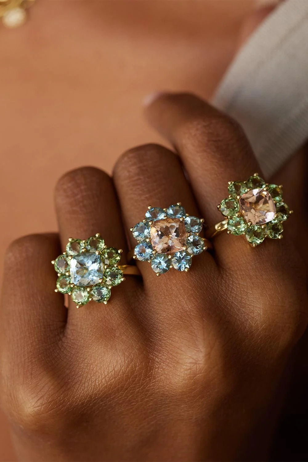 Aquamarine Morganite XL Flower Ring - Image 2