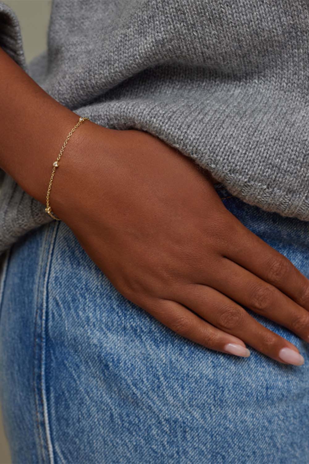 Five Diamond Illusion Bracelet - Image 2