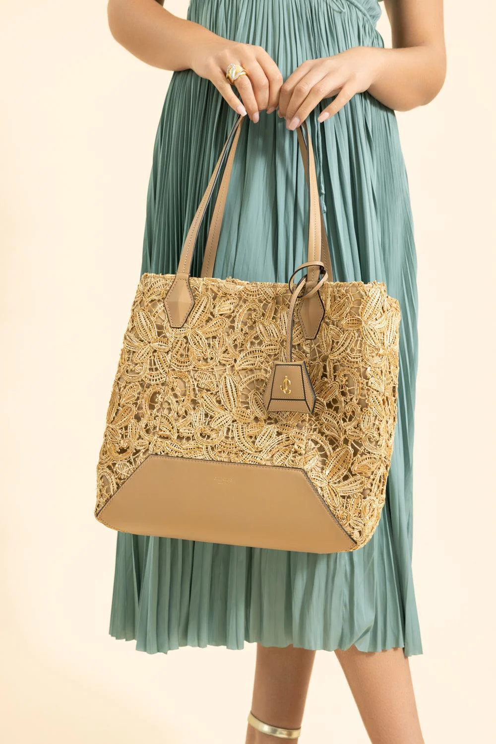 Diamond Medium Tote - Natural Gold - Image 4