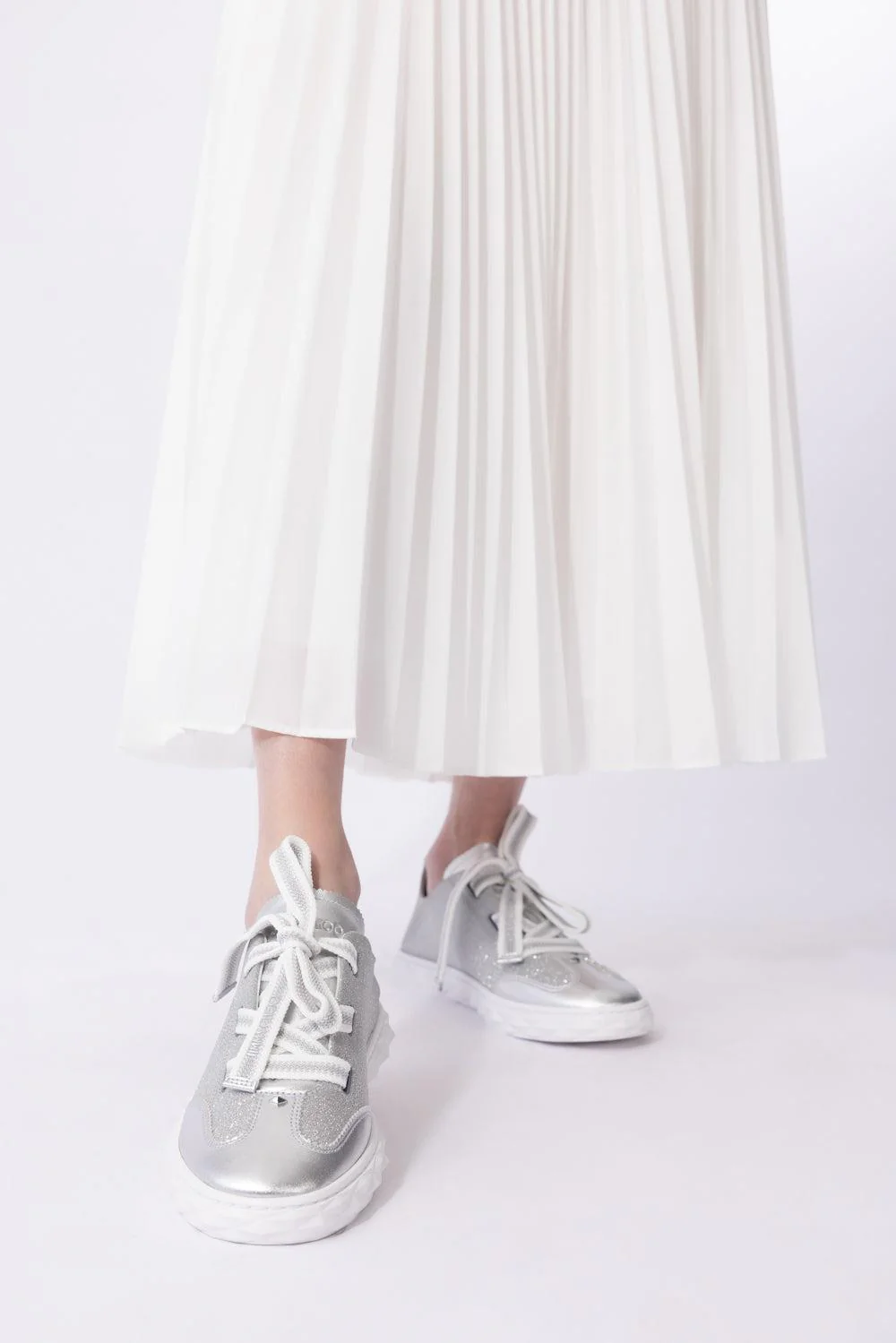 Diamond Sneaker - Image 2