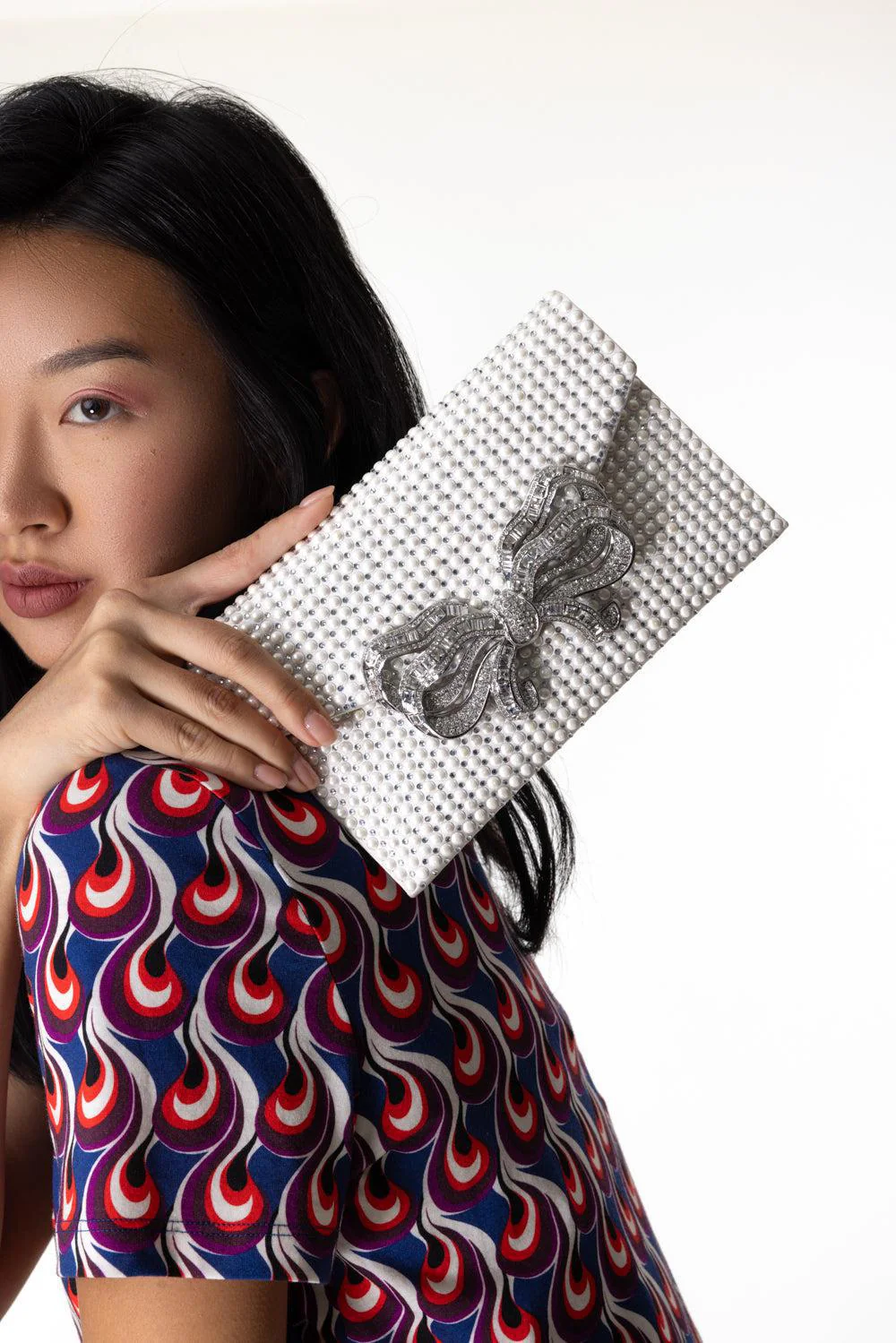Crystal Bow Envelope Clutch - Image 3