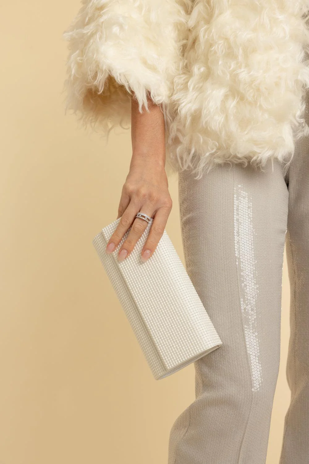 Perry Clutch - Pearl - Image 3