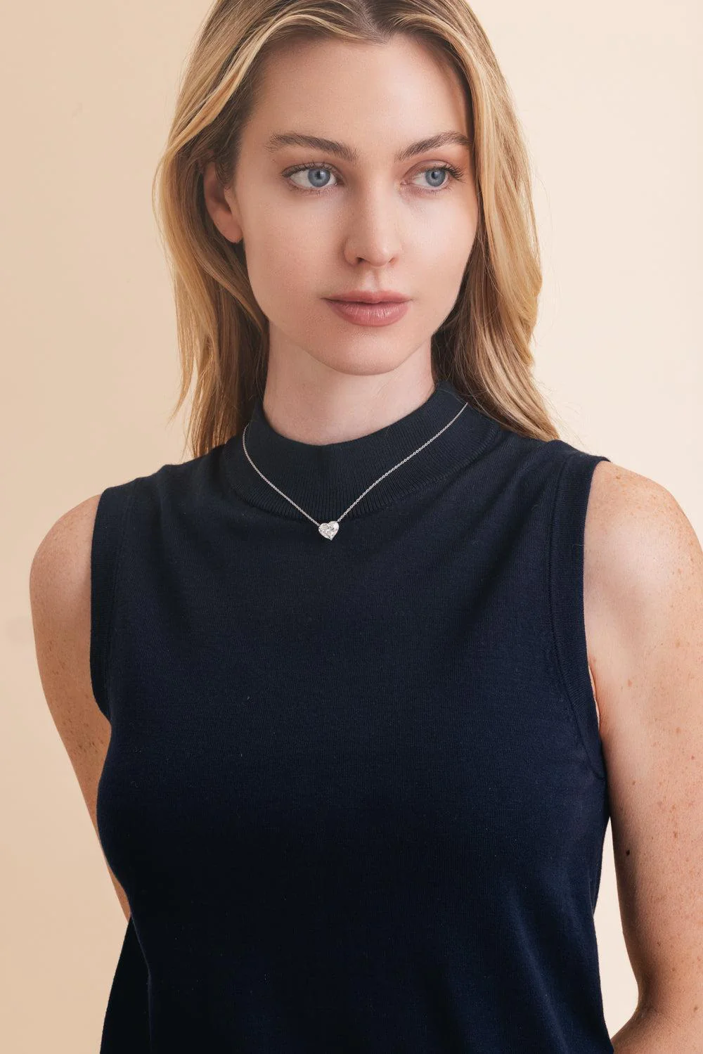 Diamond HeartPendant Necklace - Image 2