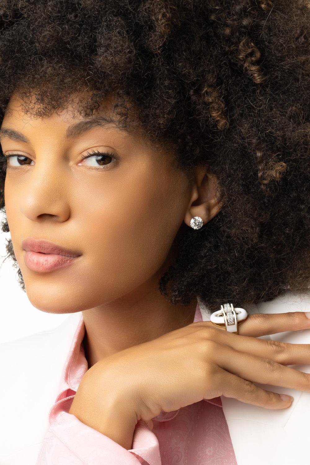 Round Diamond Stud Earrings - Image 3