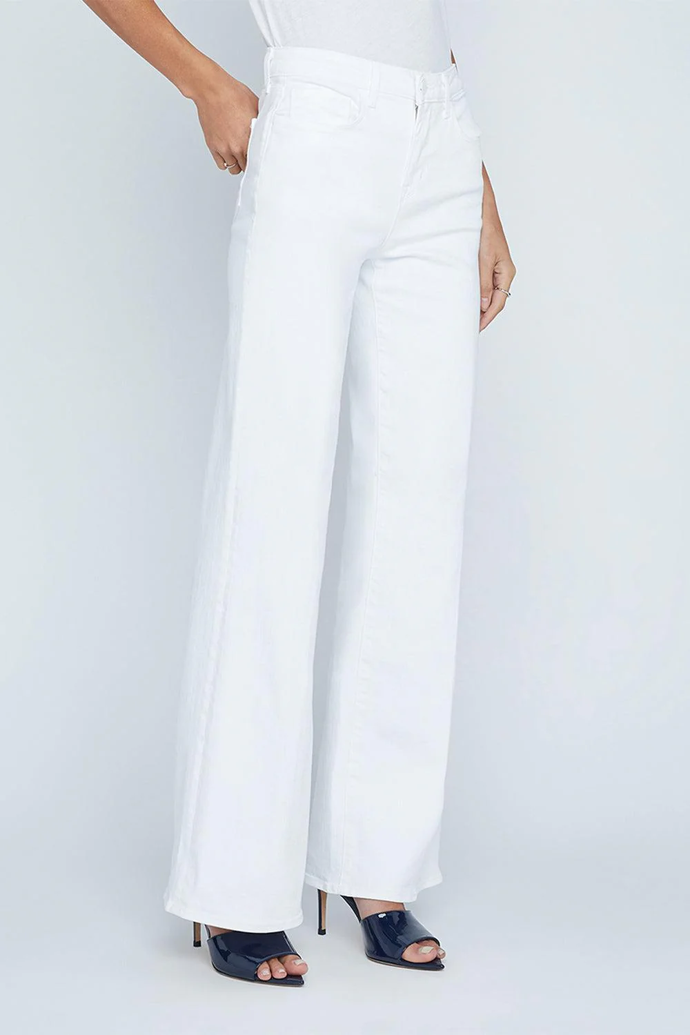 Alicent Wide-Leg Jean - Image 6