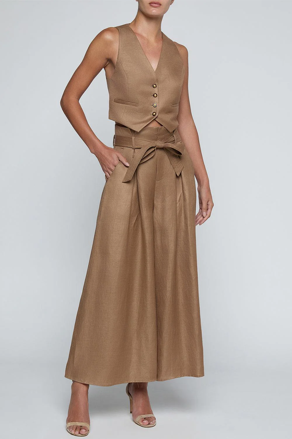 Jianna Short Vest - Image 2