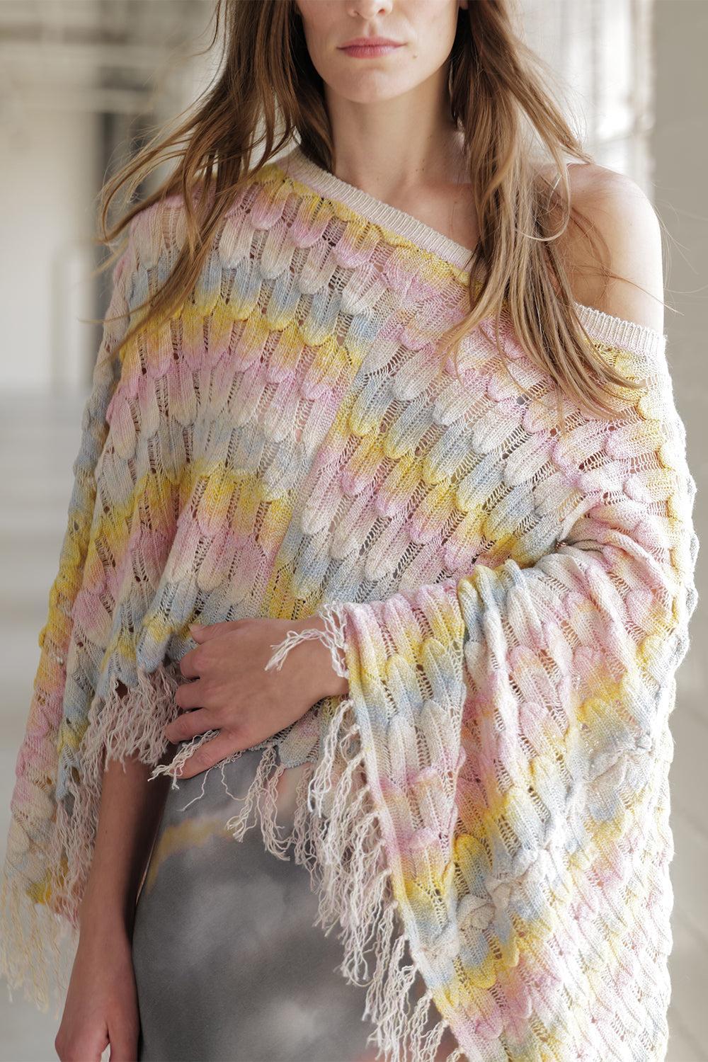 Femme Gaban Poncho - Image 2