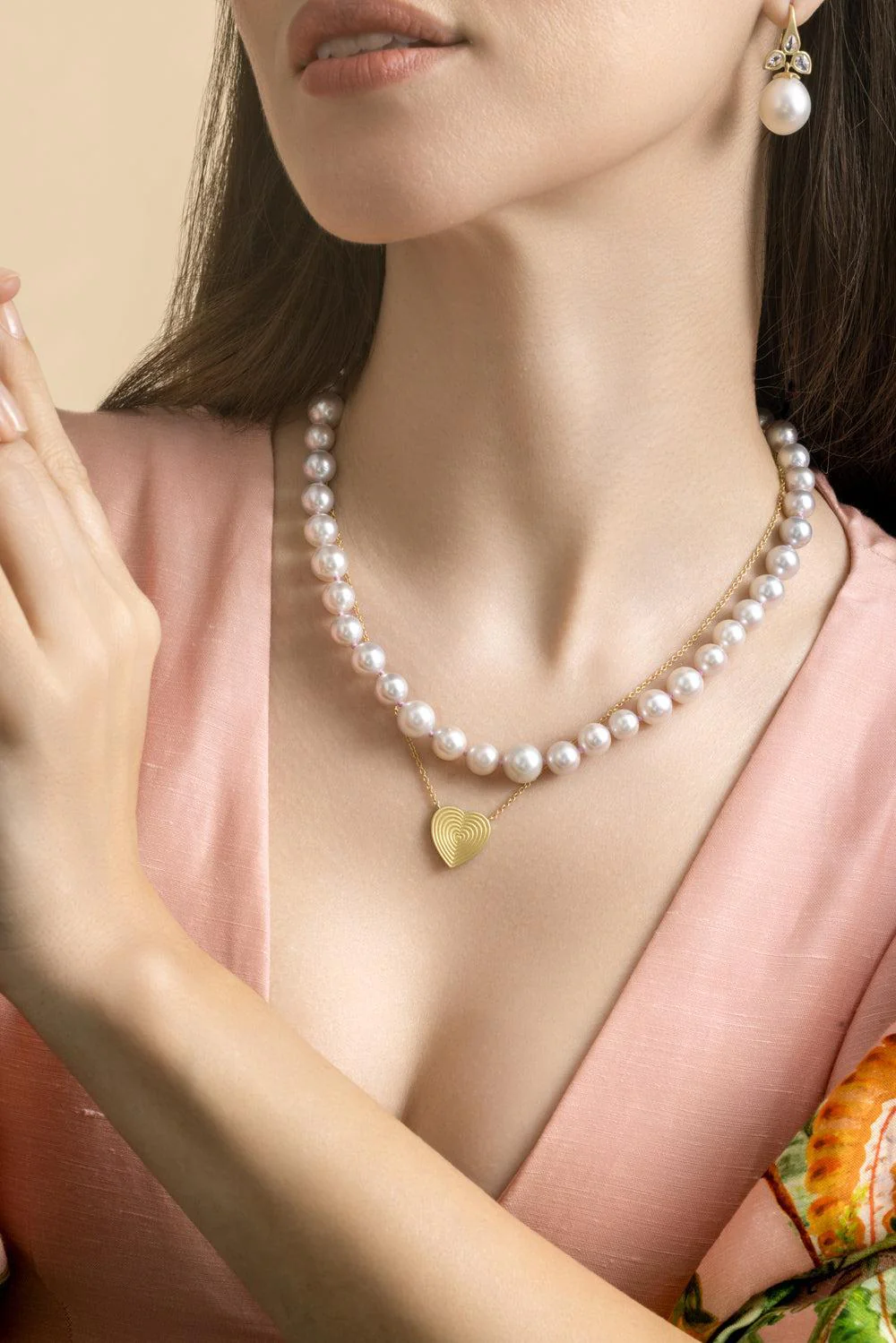 Small Rigid Heart Necklace - Image 2