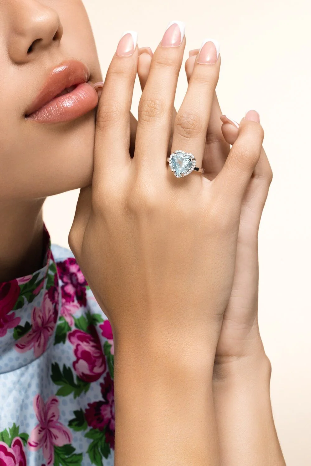 Aquamarine Diamond Heart Ring - Image 3