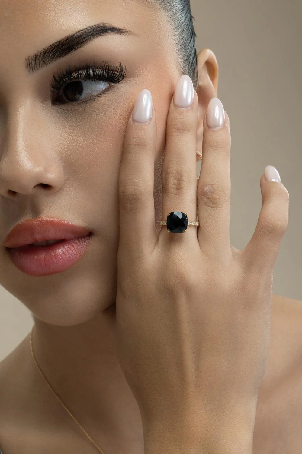 Diamond Black Onyx Cushion Ring - Image 2