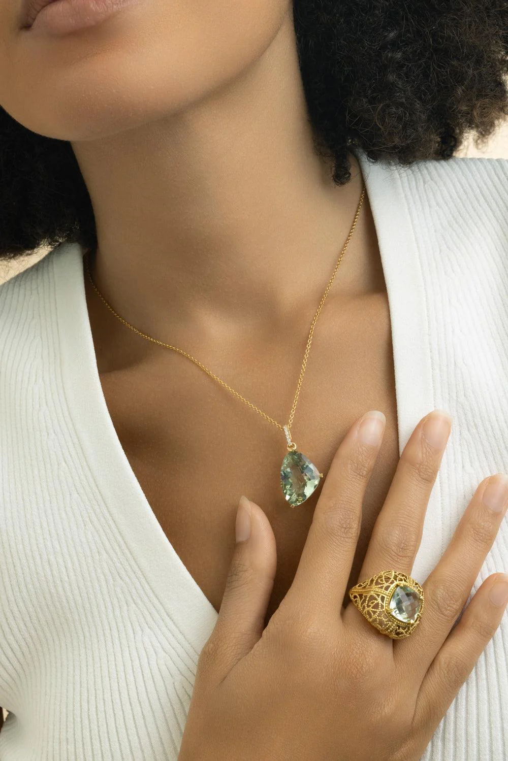 Diamond Quartz Gruen Necklace - Image 3