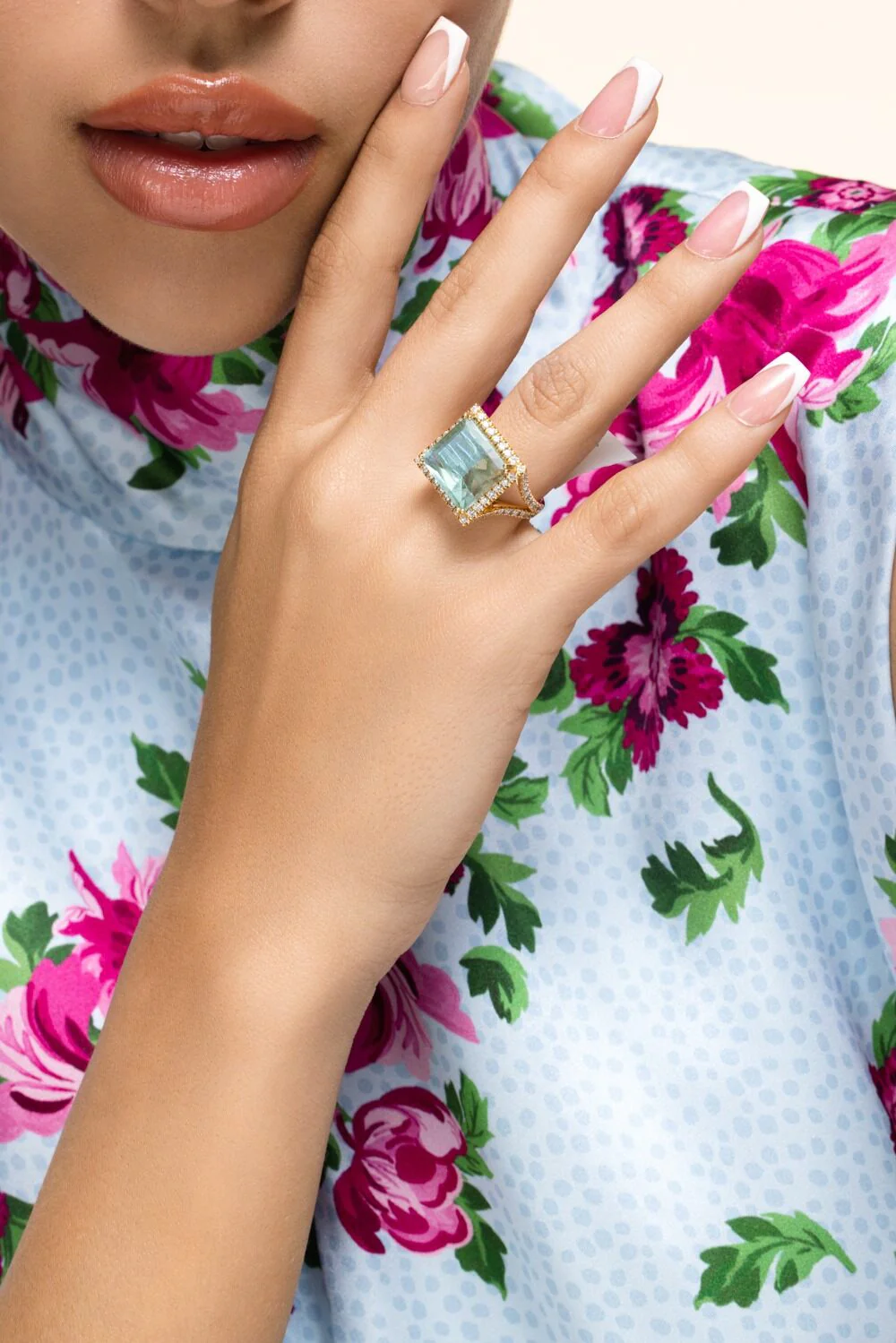 Greeen Beryl Diamond Ring - Image 7