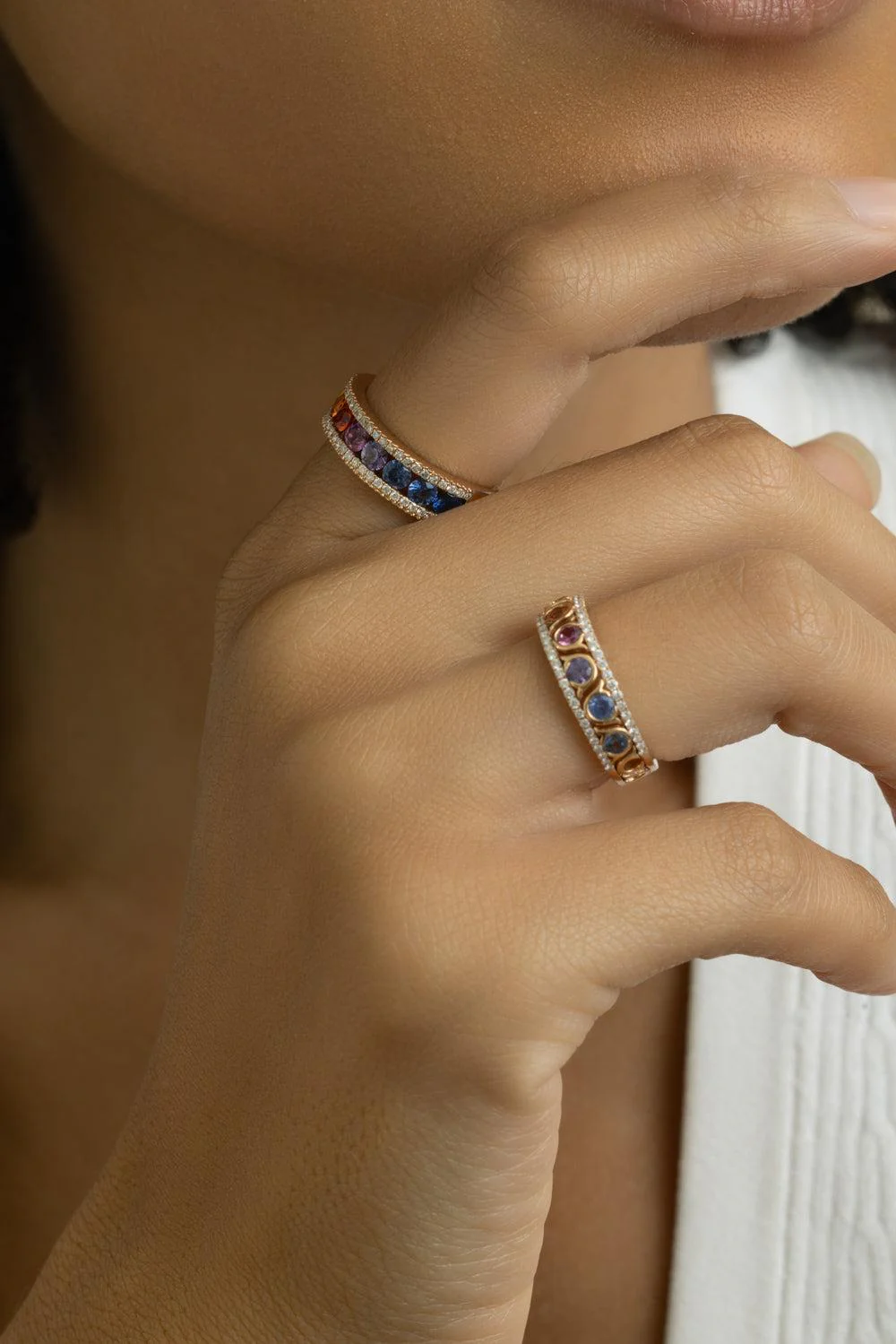 Rainbow Sapphire Diamond Circle Band Ring - Image 3