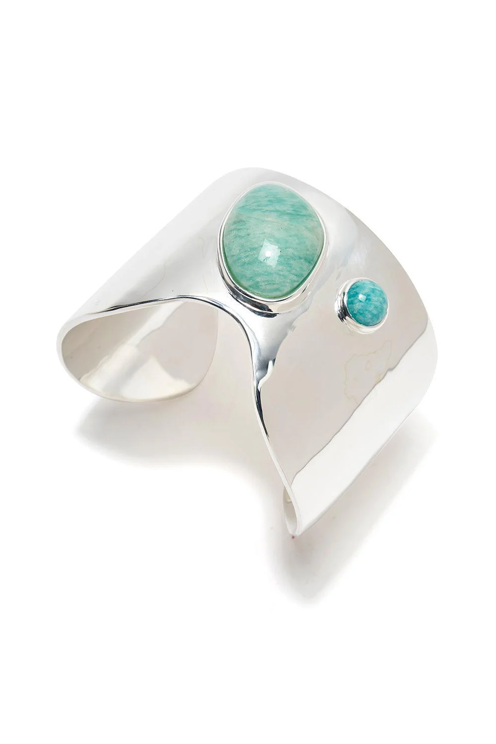 Silver Mist Organic Cuff Bracelet - Image 3