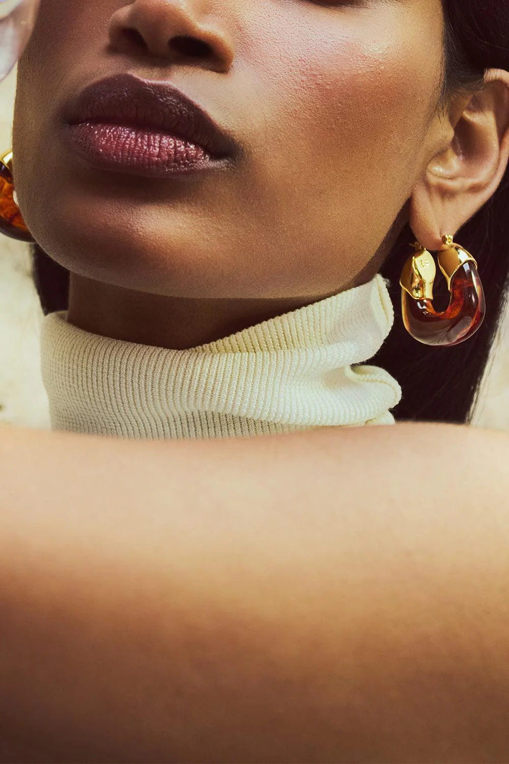 Tortoise Organic Hoop Earrings - Image 2