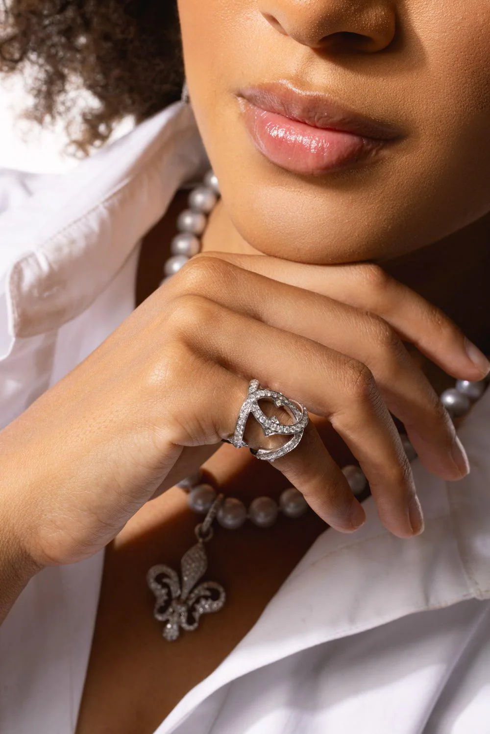 Small Diamond Interlocking Ring - Image 3