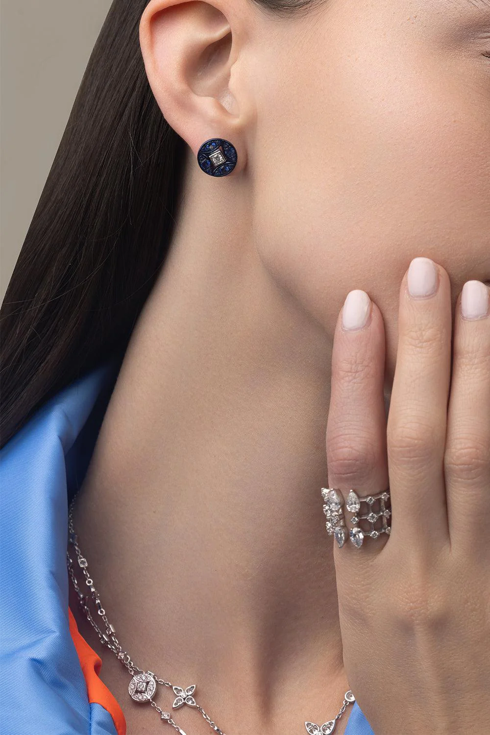 Lucilla Stud Earrings - Image 2