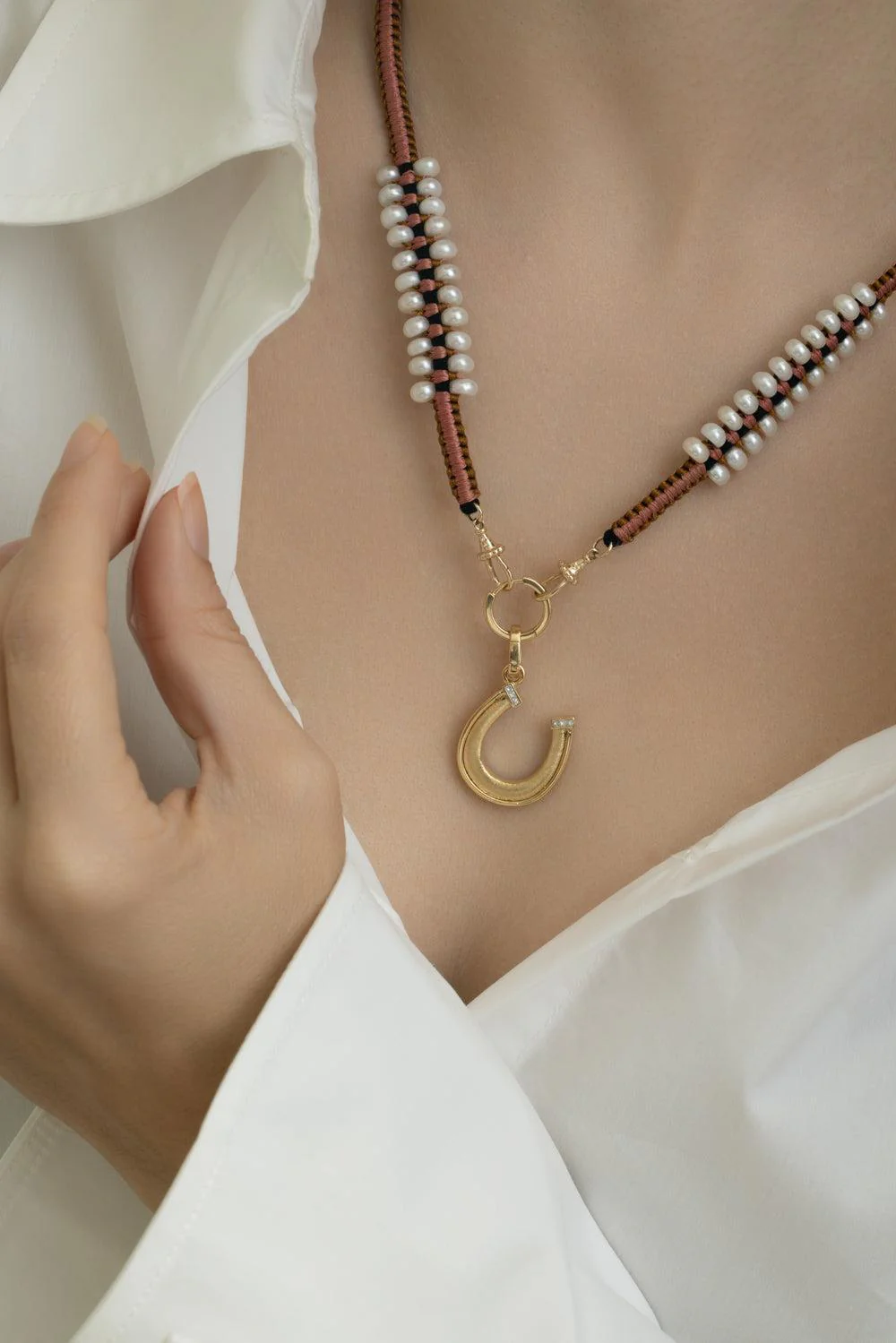 Diamond Horseshoe Pendant - Image 4