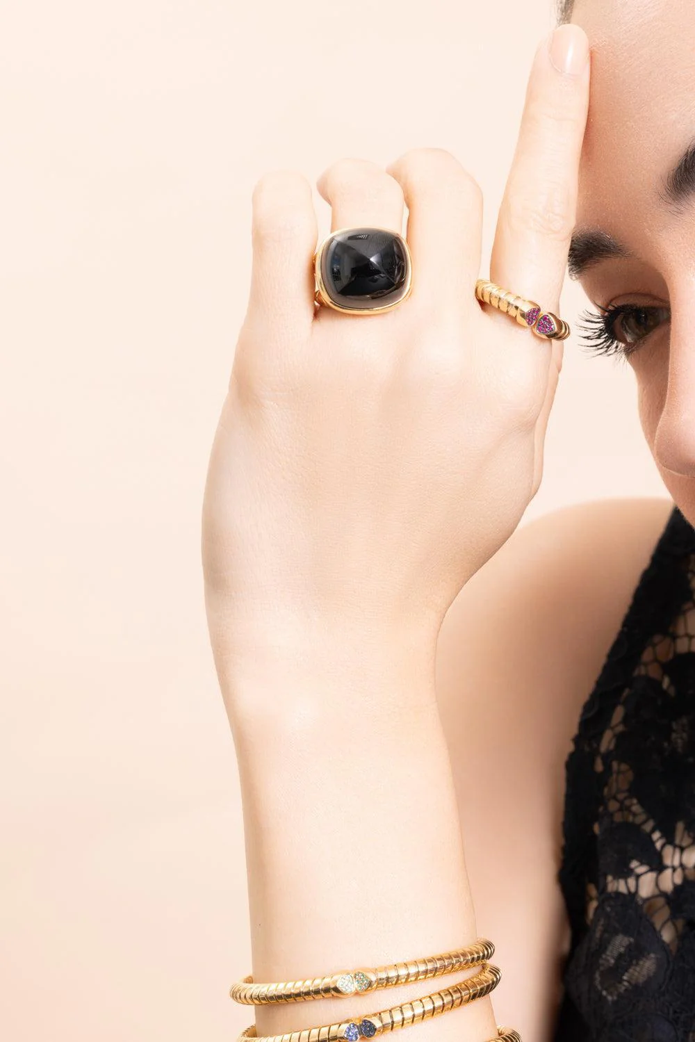 Black Spinel Tigella Ring - Image 3