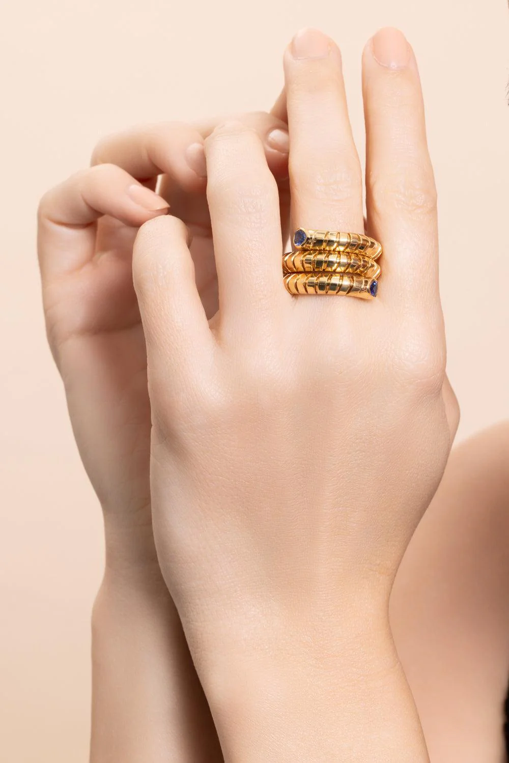 Blue Sapphire Trisola Spiral Ring - Image 4