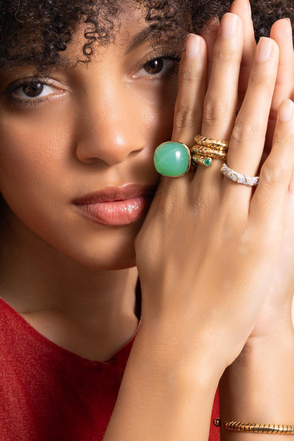 Chrysoprase Tigella Sugarloaf Ring - Image 3