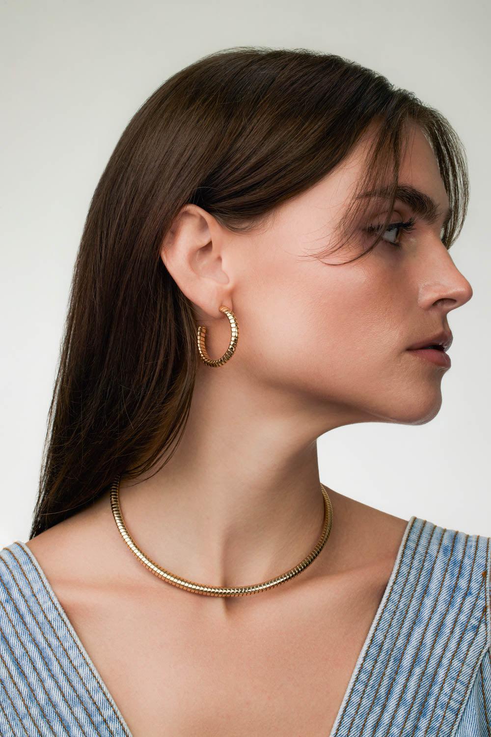 Trisolina Small Hoop Earrings - Image 3