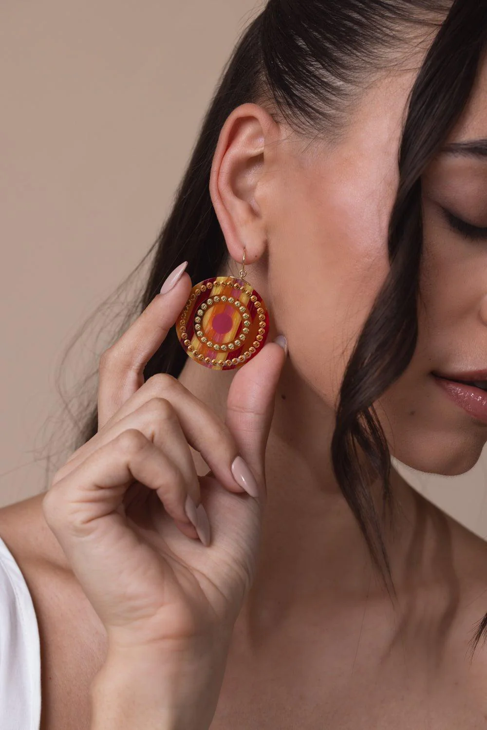 Yellow Sapphire Orange Bakelite Earrings - Image 3