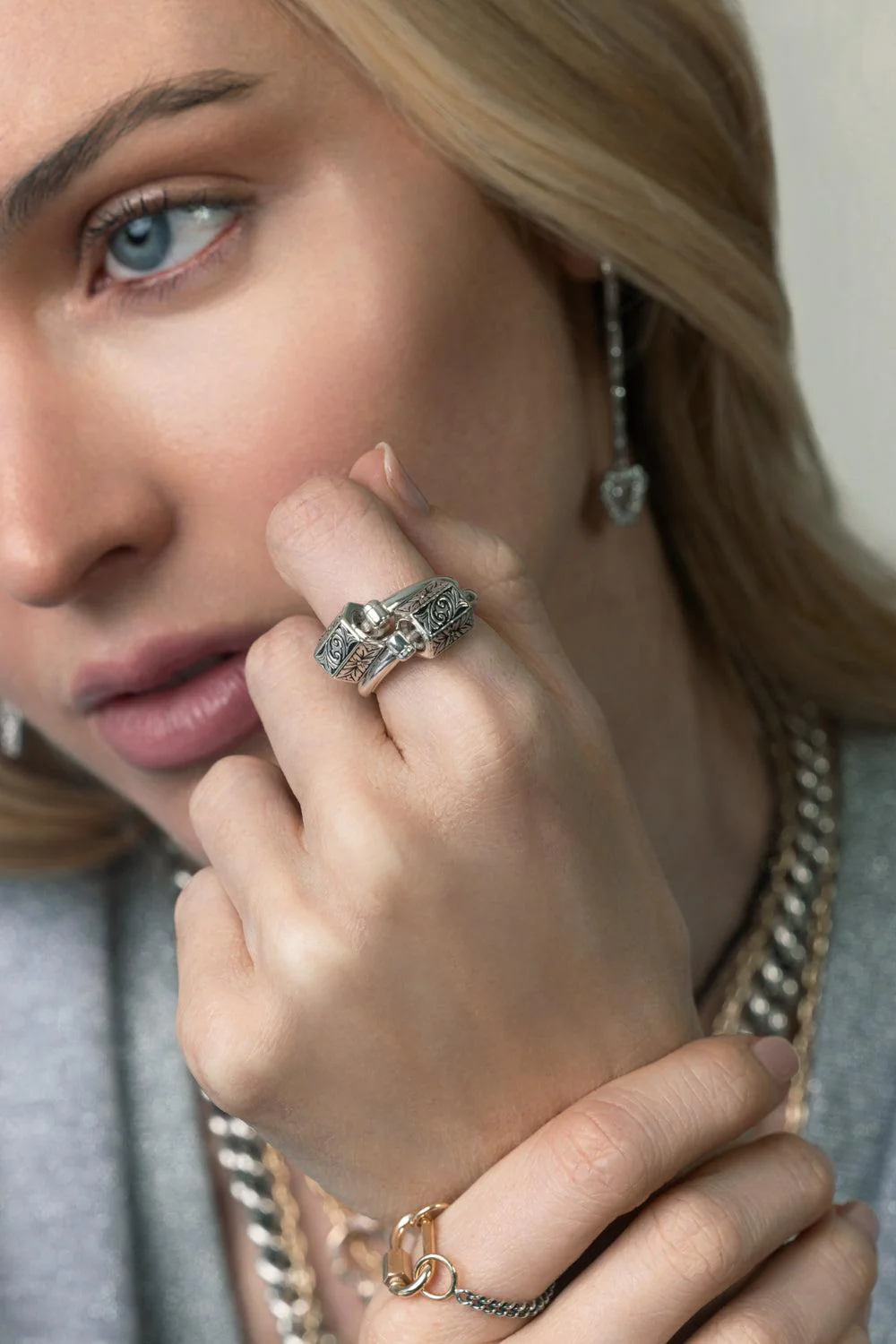 Embossed Chubby Trundle Lock Ring - Image 4