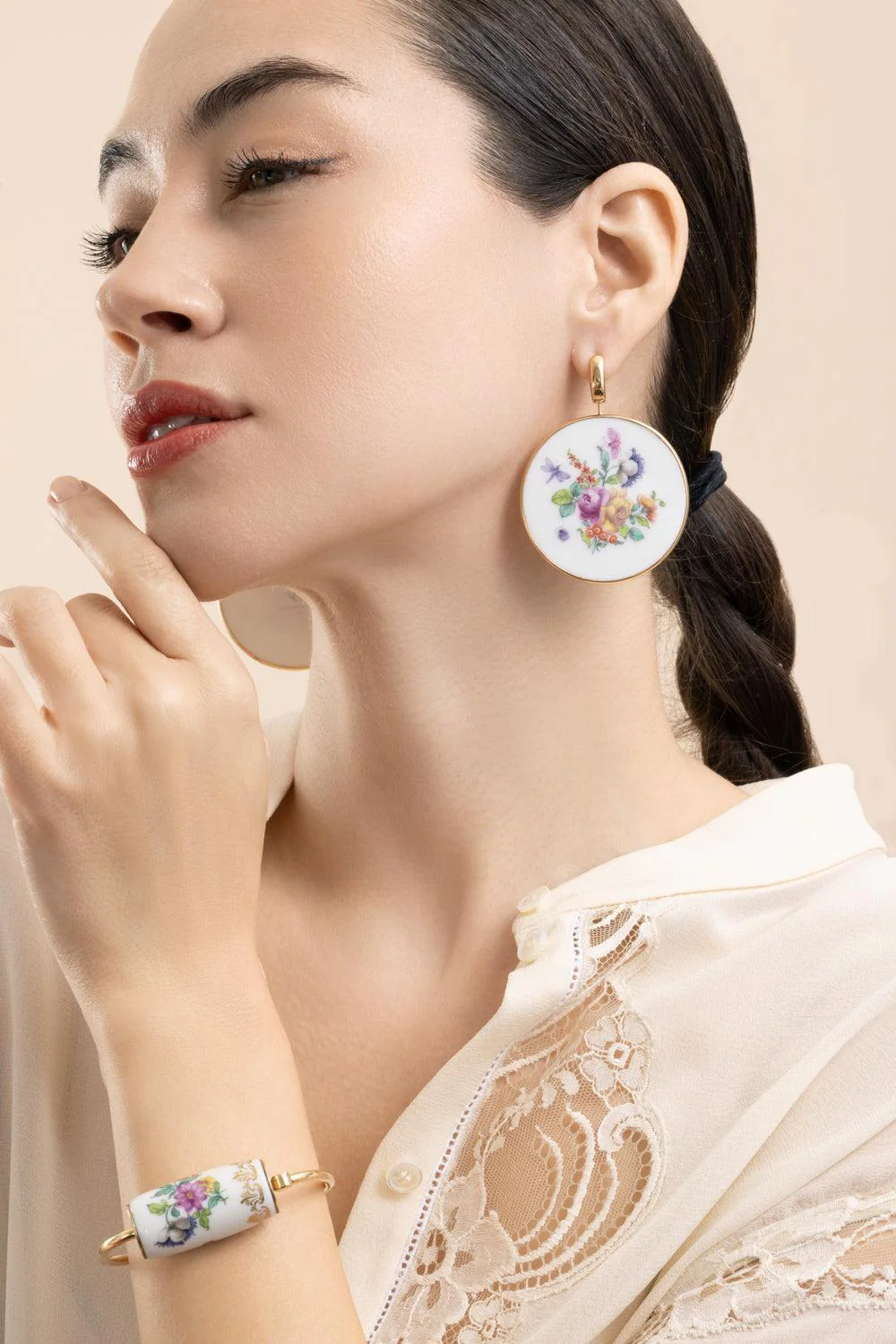 Nymphenburg Disc Charm - Image 2