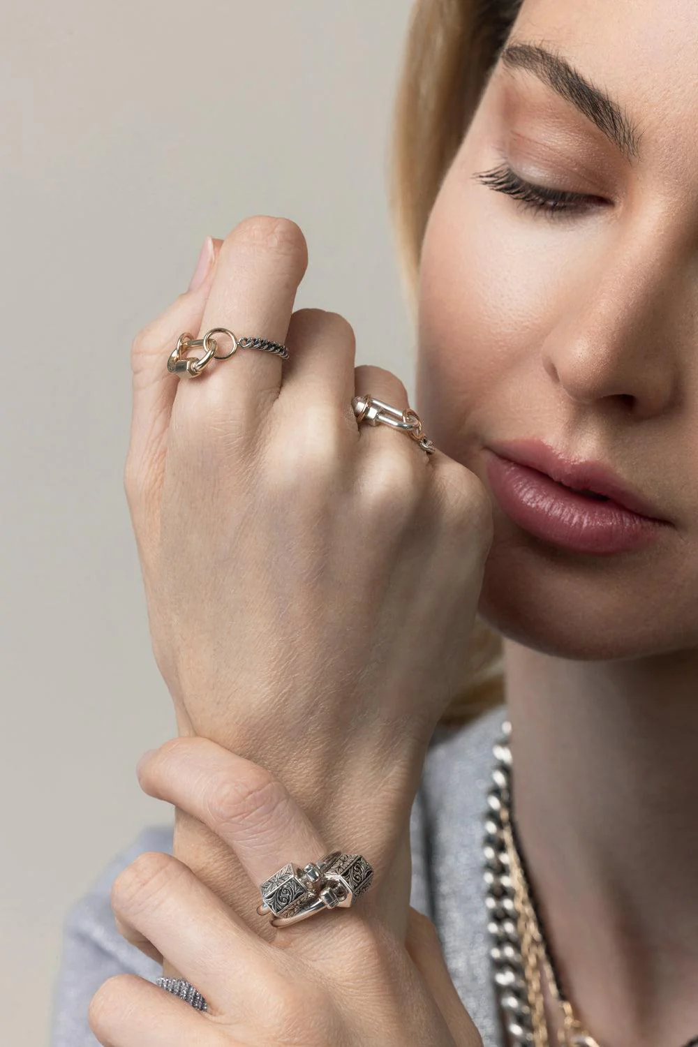 Silver Heavy Curb Chain Ring - Image 3