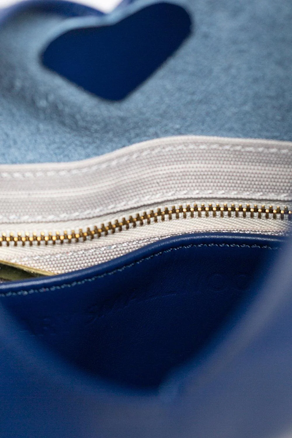 Nexus Clutch - Blueberry - Image 5