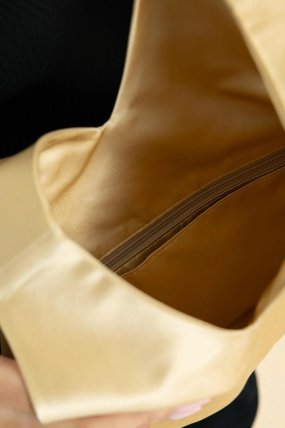 Nexus Satin Clutch - Champagne - Image 4