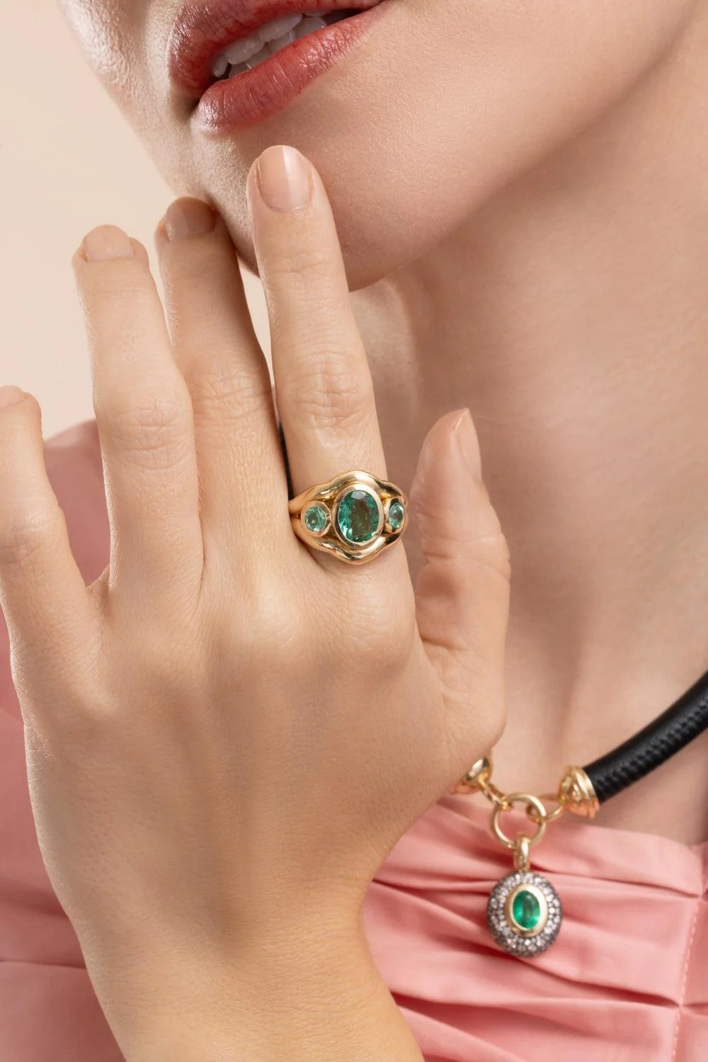 Emerald Tourmaline Three Stone Ring - Image 4