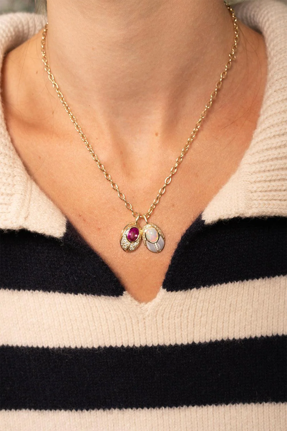 Malachite Diamond Love Bug Pendant - Image 2