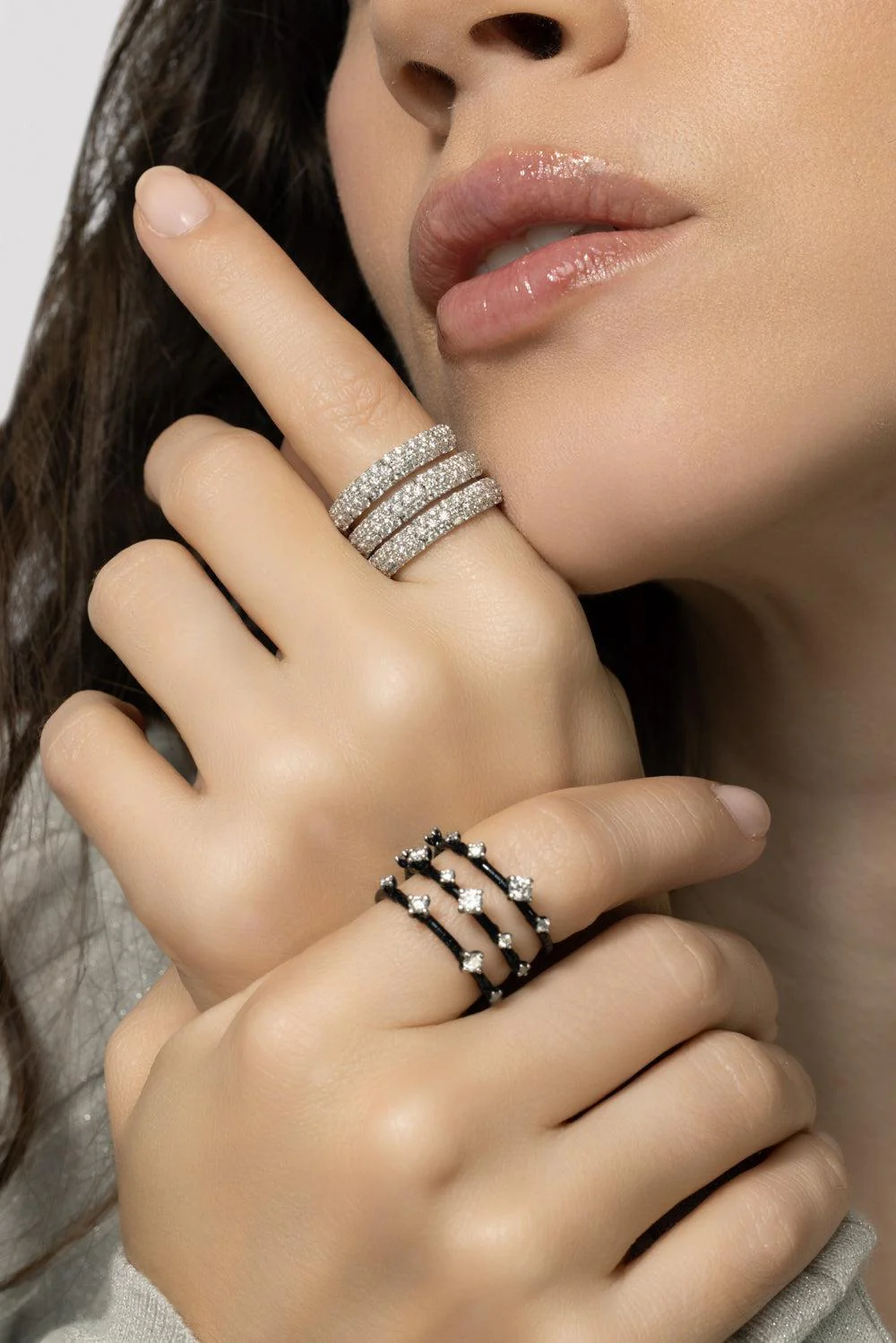 Black Rugiada Diamond Three Wrap Ring - Image 3