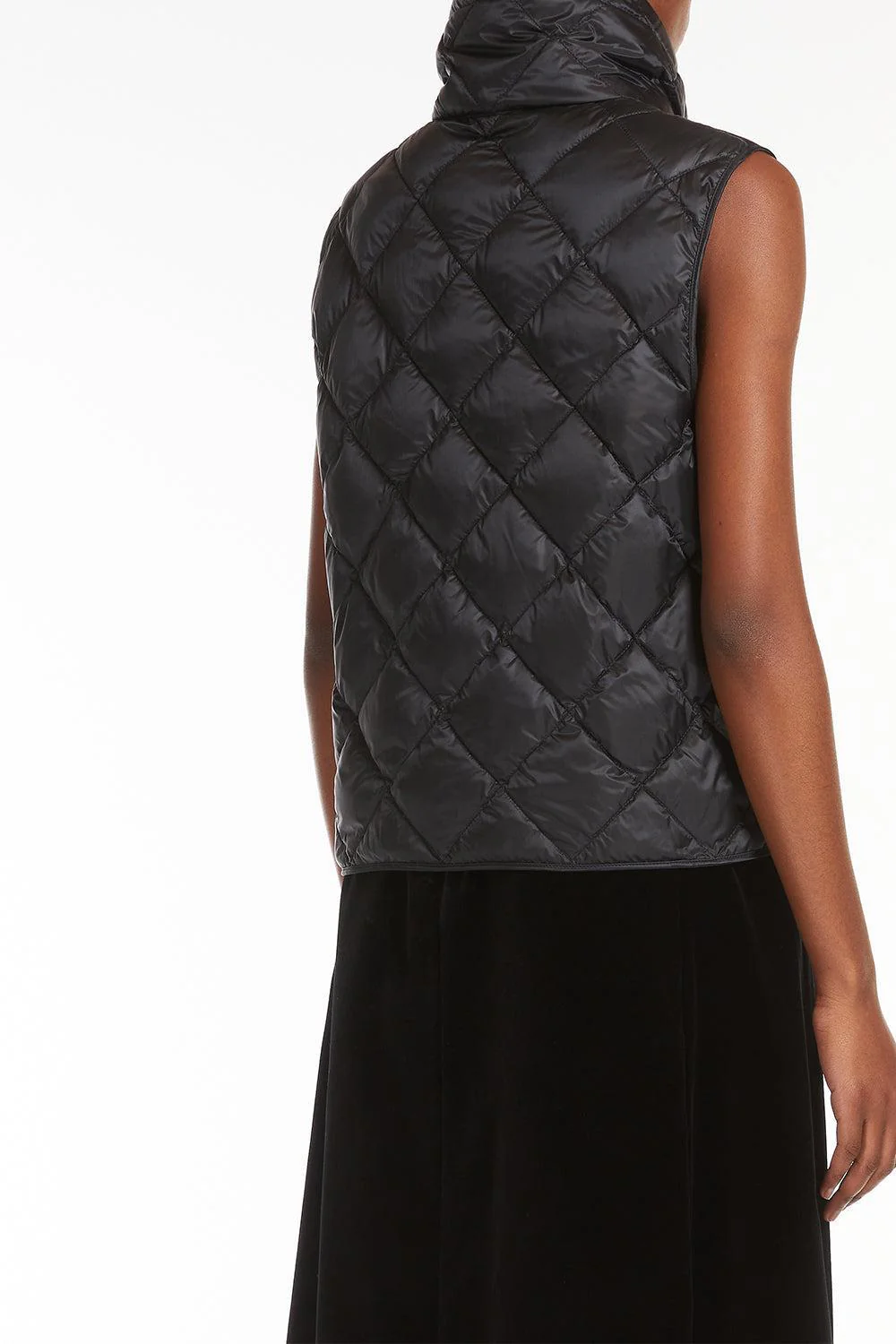 Tregic Vest - Black - Image 3