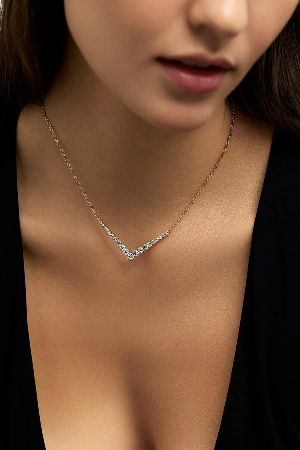 Aria V Necklace - White Gold - Image 2