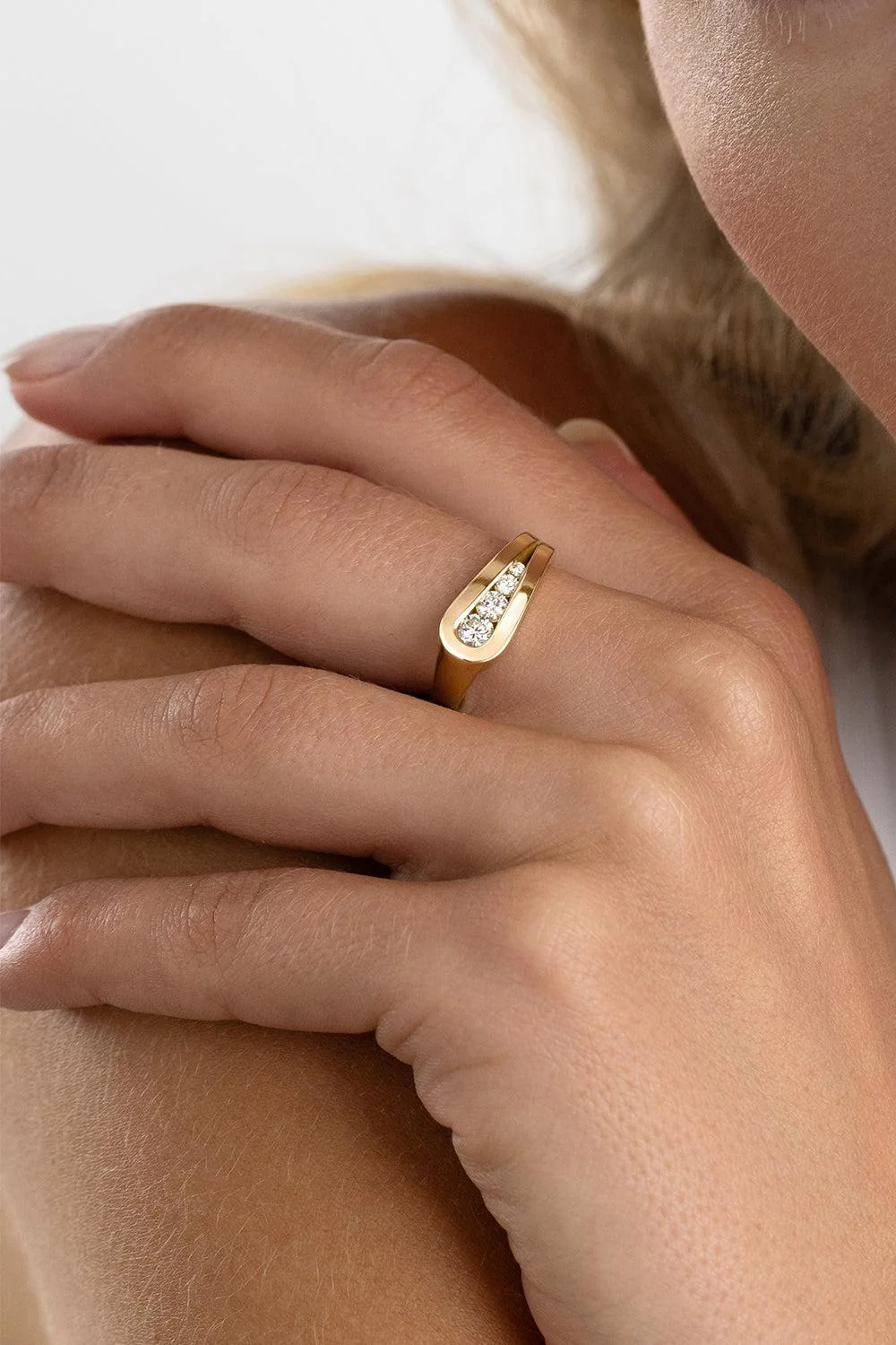 Diamond Daphne Ring - Image 2