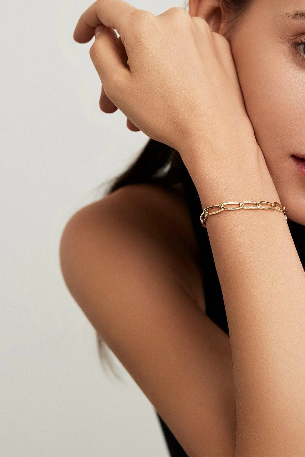 Small Lulu Diamond Link Bracelet - Image 2