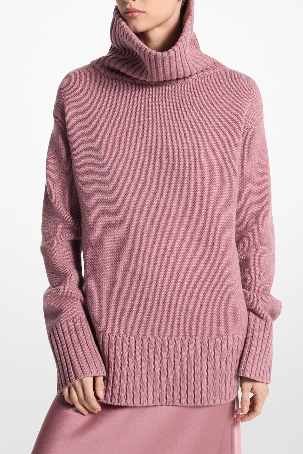 Oversized Turtleneck Pullover - Mauve - Image 2